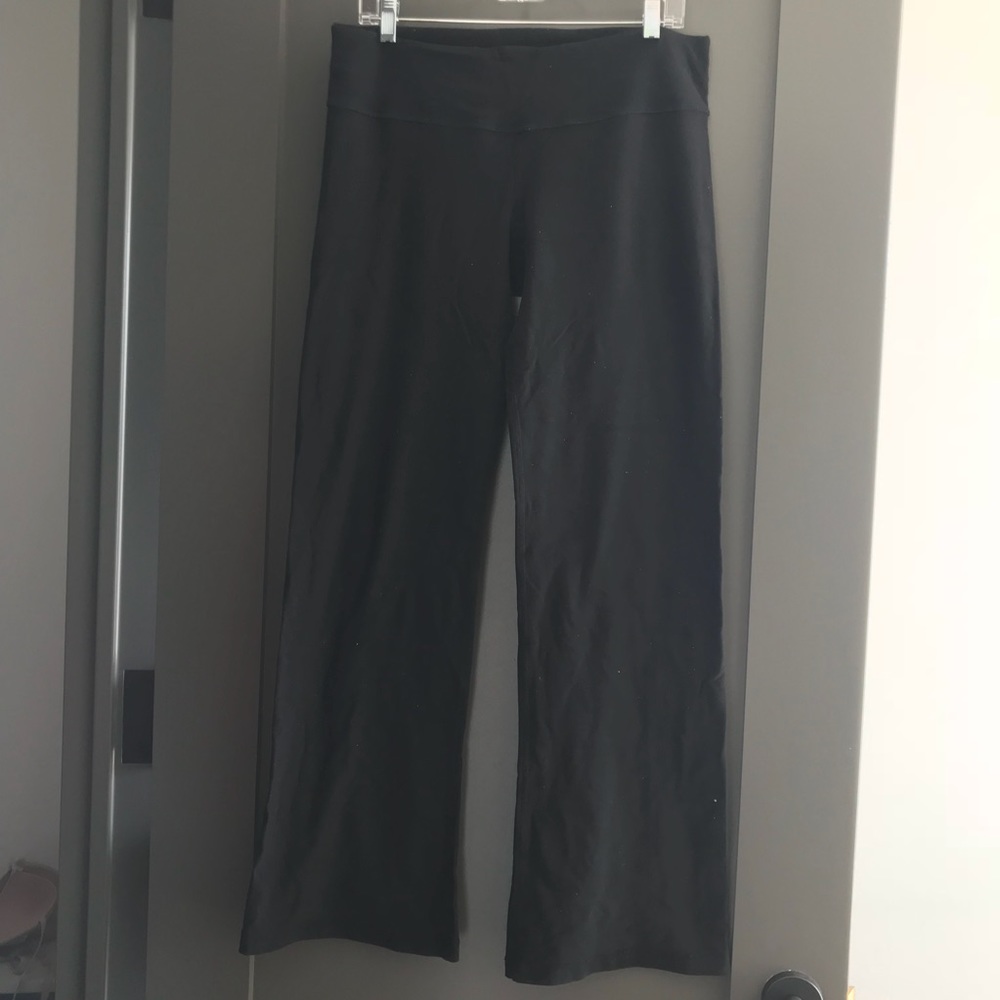 “Vintage” Lululemon size 12 Black Groove Pants